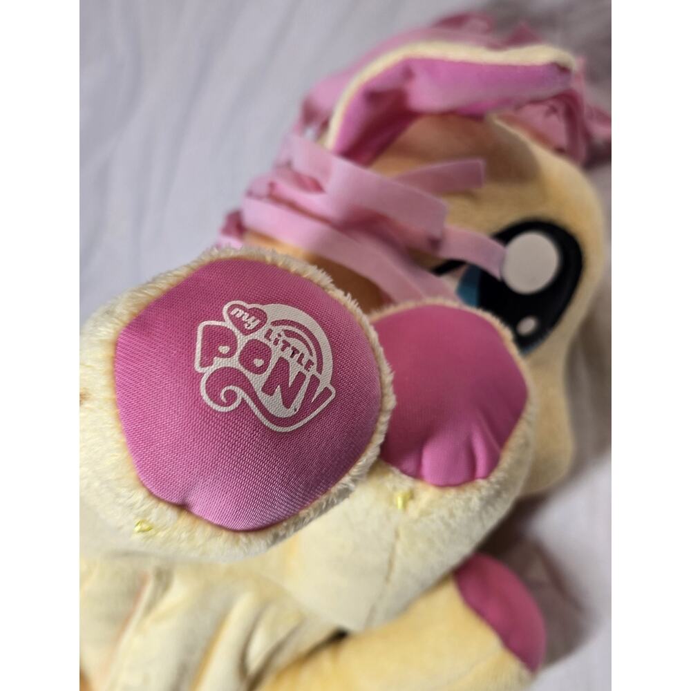 My Little Pony "Twinkle Star Lights Fluttershy" Light-Up Plush (Hasbo 2013) RARE - Picture 2 of 11
